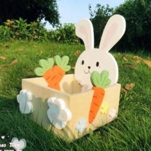 非常可爱个性的卡通兔子木板收纳盒的制作方式