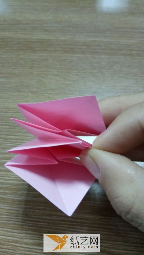 折纸-百合花 第5步