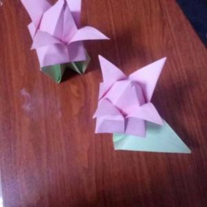 教师节礼物送老师的折纸郁金香纸艺花制作教程