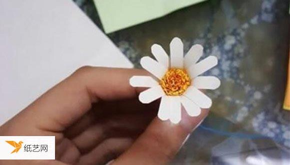 手工制作很小的纸雏菊的做法图解教程