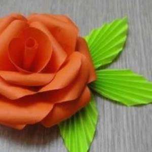 非常形象漂亮的纸玫瑰的简单折法图解步骤