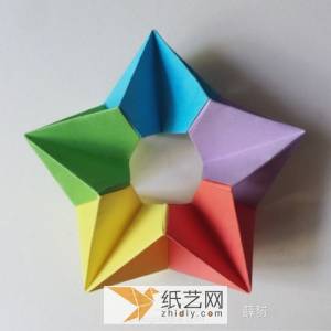 五彩折纸五角星 类似纸球花