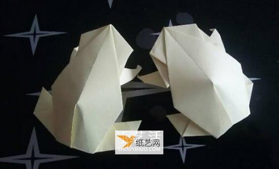 儿童使用折纸折叠简单立体青蛙的步骤图解