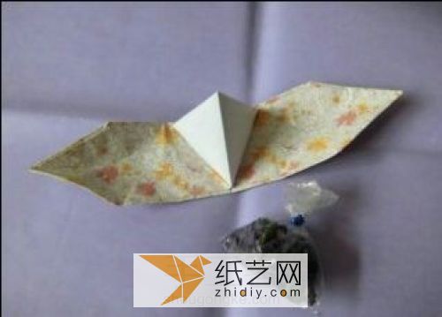 折纸粽子(转) 第49步