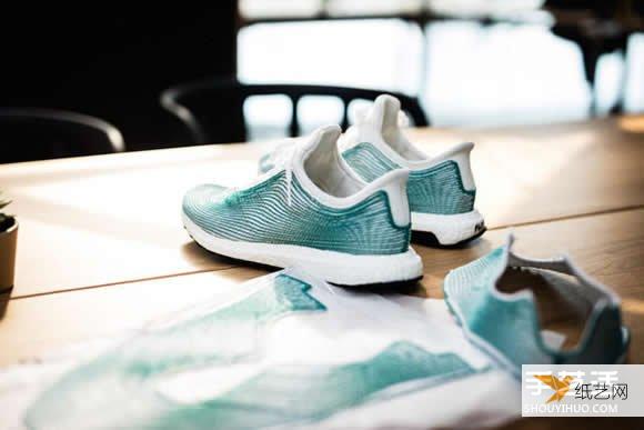 百分之百由海洋垃圾回收制成的adidas 慢跑鞋