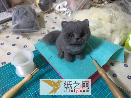 「槿时」羊毛毡灰色植毛猫咪制作教程 第11步