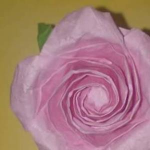 美丽又复杂的纸玫瑰花实拍图解