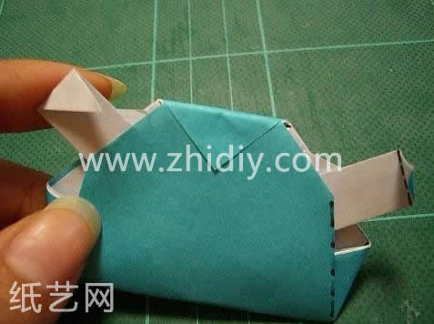 折纸小熊rilakkuma制作教程上：头部折纸教程第十八步