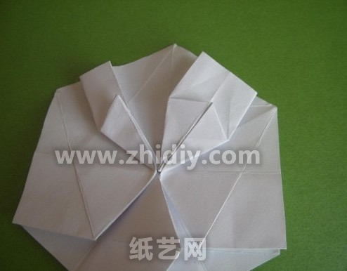 对局部的操作非常的重要，许多教程需要在局部制作出一个折纸的千纸鹤来