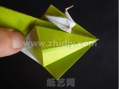 飞翔的千纸鹤折纸教程制作过程中的第四十步