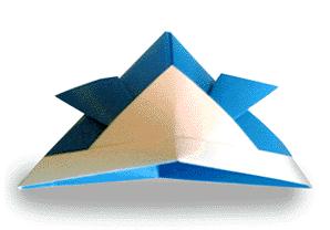 儿童简单手工折纸武士帽子折纸教程