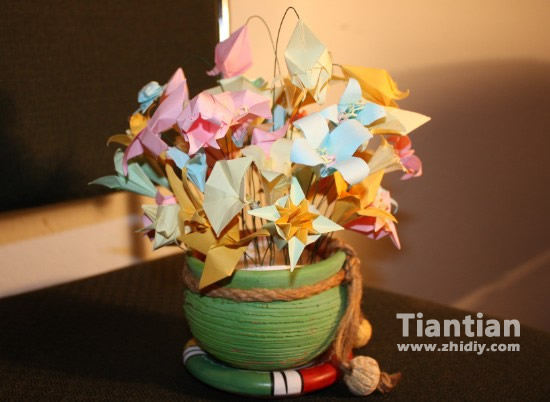 tiantian的折纸花束和纸球花