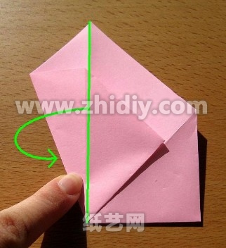 基本的折痕将保证折纸的效果