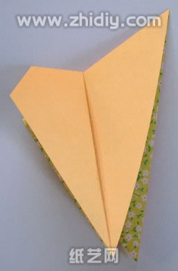 小鸡折纸实物图解教程制作过程中第十步