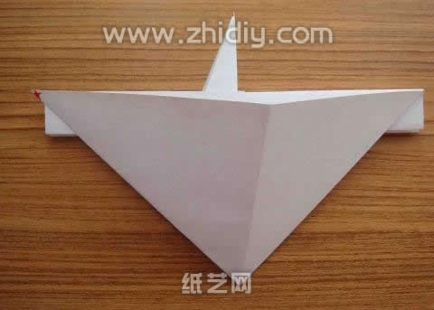 立式折纸千纸鹤手工折纸教程制作过程中的第十六步