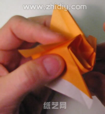 3分钟折纸玫瑰教程折纸玫瑰本身已经更加清晰