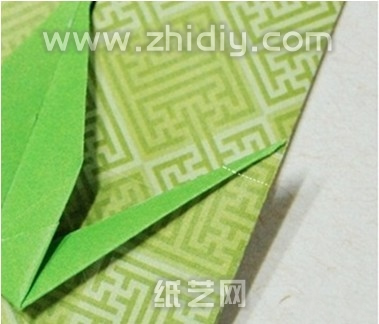 千纸鹤信封的手工折纸教程制作过程中的第三十步