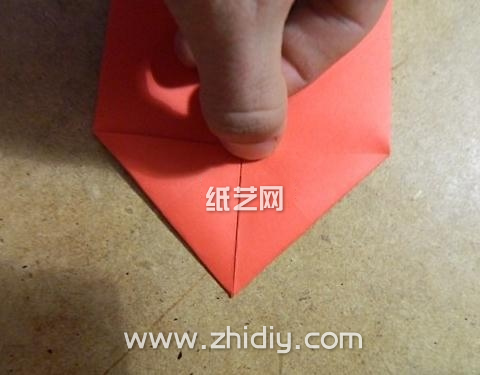 情人节折纸心爱情信封手工折纸图解教程制作过程中的第二十六步