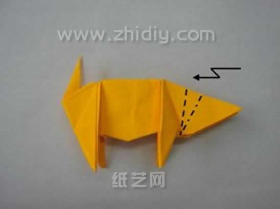 手工猪折纸大全图解实拍教程制作过程中的第十一步