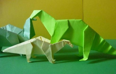 手工折纸恐龙教程—几分钟折纸大全图解系列完成后精美的效果图让我们再次回到侏罗纪公园