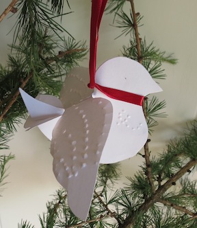 圣诞白鸽手工纸艺吊饰制作教程