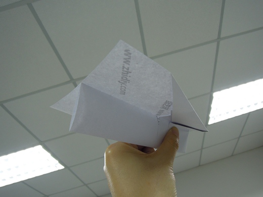 纸飞机折法教程之单纯滑行机折纸教程