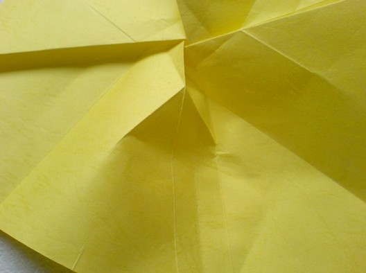 现在学习手工折纸玫瑰花还是需要一个清晰的折纸图解教程