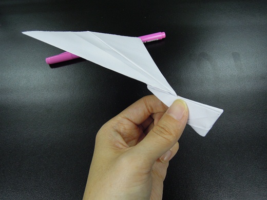 纸飞机的折法之大翼航天机折纸教程