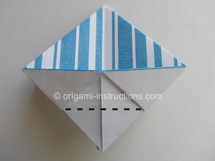 折纸盒子在基本的结构上有着和传统折纸盒子很像的地方