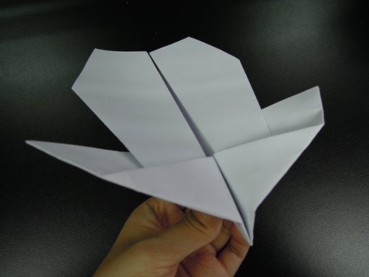 纸飞机的折法之特技表演机折纸教程