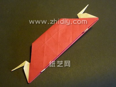学习千纸鹤的折法图解教程应该上纸艺网上来看看