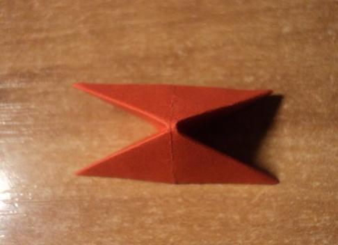 折纸三角插的最大亮点就在于能够形成类似于马赛克那样的效果出来