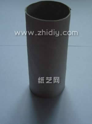 卫生纸筒是变废为宝手工小制作最常见的材料