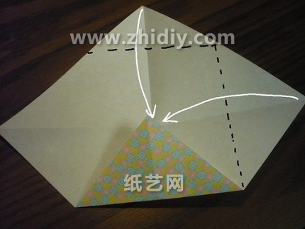 折纸盒子本身就因为其构型上的独特性而广受喜欢手工折纸同学的关注
