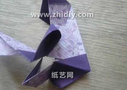 学习折纸灯笼的折法图解教程帮助更多的人掌握折纸花球的折法