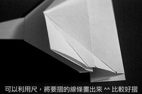 学习折纸飞机可以提升自身制作折纸构型的能力和折叠效果