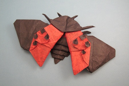手工折纸瓢虫的制作图解教程帮助你制作出漂亮的折纸瓢虫