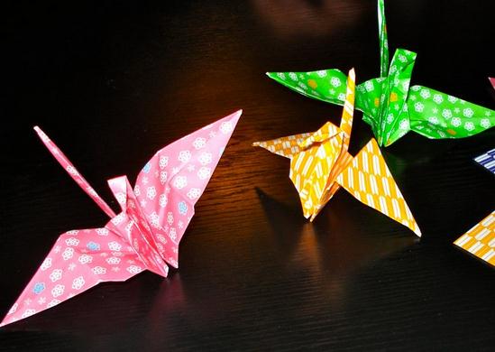 【教程大全】教师节手工礼物制作之千纸鹤的折法帮你送祝福