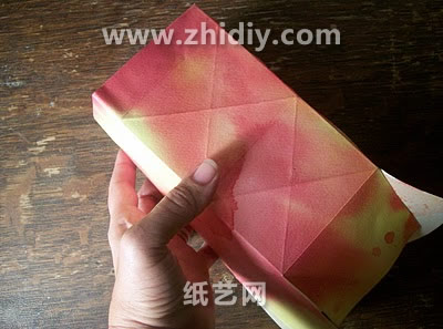 中秋节折纸灯笼的基本折法图解教程帮助你更好的理解中秋节的意义