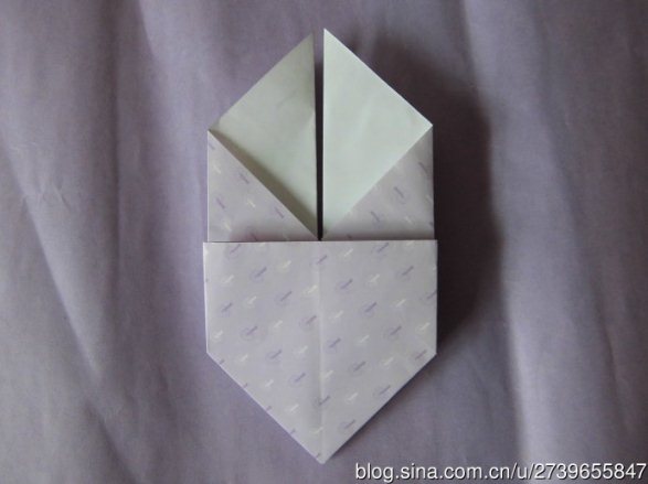 折纸小篮子的图解制作教程已经被收录到折纸大全图解的相关制作教程中