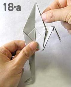 万圣节折纸幽灵的这折纸图解教程帮助你制作出真实感很强的折纸幽灵