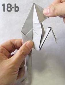手工折纸幽灵的基本折法教程告诉你如何制作出漂亮的折纸幽灵