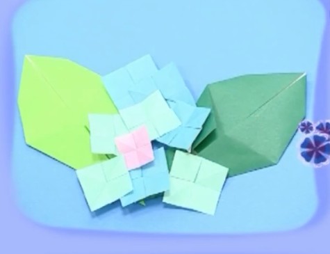 儿童折纸大全手把手教你简单儿童折纸花的折法视频教程