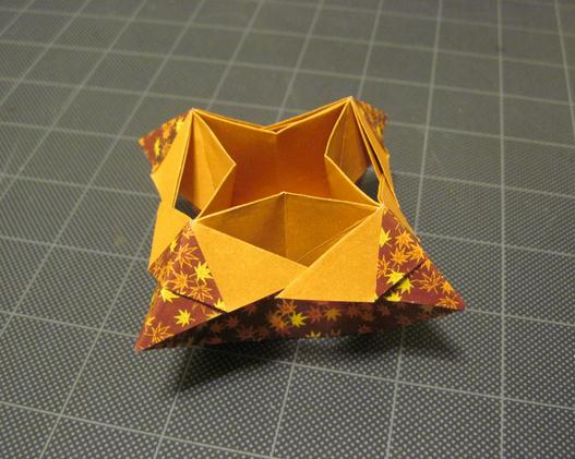 折纸盒灯笼制作方法折纸视频教你精巧的星星折纸盒灯笼