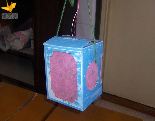 旧物改造手工DIY用纸盒自制花灯的做法—元宵节灯笼制作方法