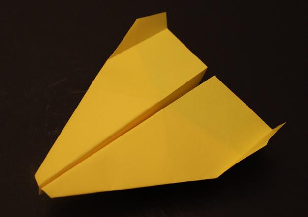 纸飞机的折法之蟹堡王折纸滑翔机的手工折纸视频教程