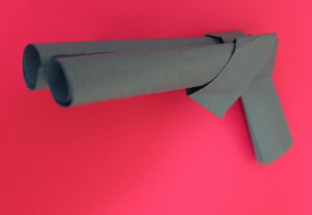 【折纸大全】超酷仿真折纸手枪双筒枪的折纸视频教程