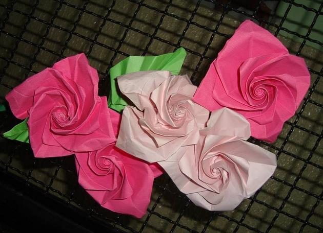 折纸玫瑰花的折法大全教你创意湿法折纸玫瑰花的折法