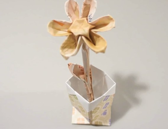 折纸花瓶的简单折法与折纸盒大全之简单折纸收纳盒的制作教程