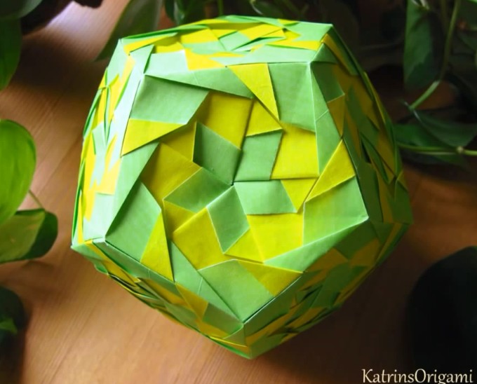 折纸大全之水彩画花球灯笼手工折纸视频教程